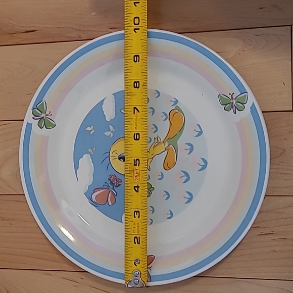 Gibson Looney Tunes tweety bird plates, bowls, and mugs - Picture 4 of 8